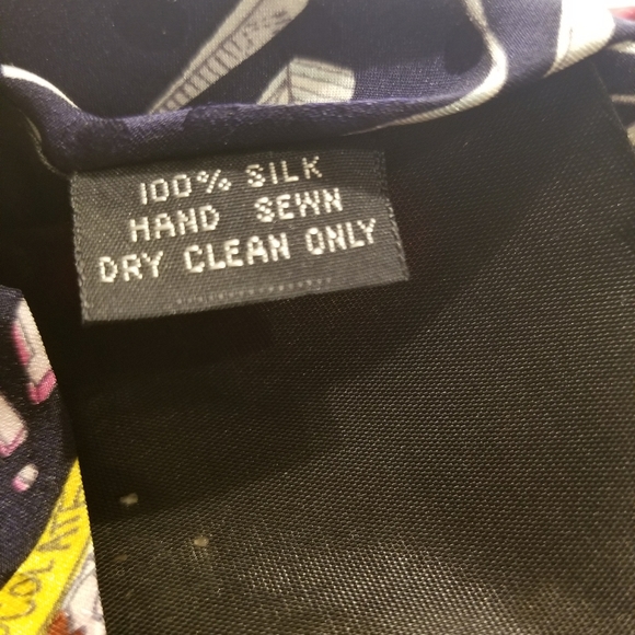 Graphic silk necktie - Picture 5 of 5